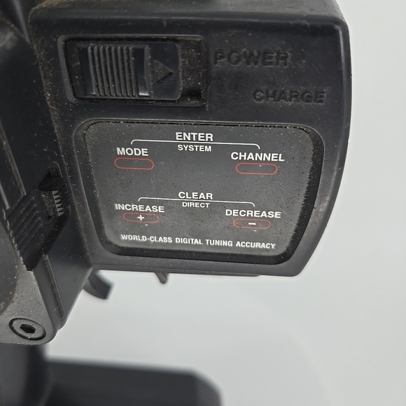 JR Racing XR3i RC Remote (For Parts/Repair) Untested - Picture 4 of 8